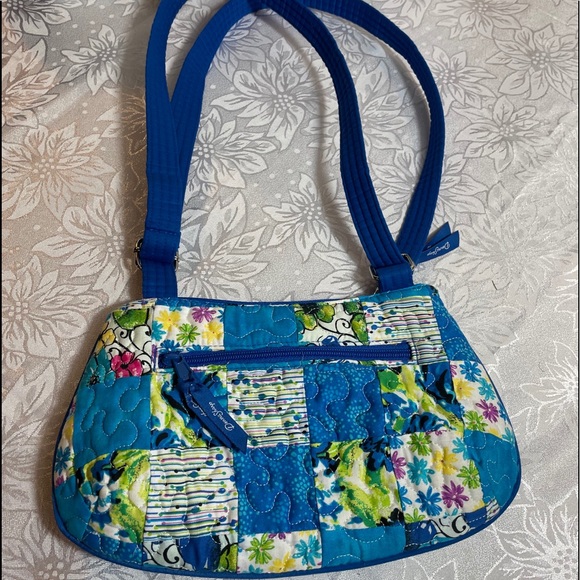 Donna Sharp Quilted Crossbody Handbag - Picture 2 of 8